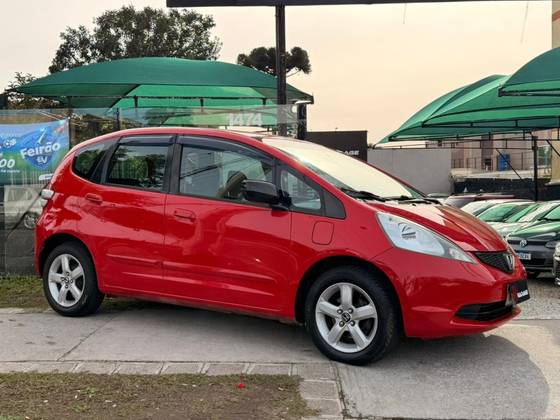 HONDA FIT 1.4 LX 16V FLEX 4P MANUAL HONDA FIT 1.4 LX 16V FLEX 4P MANUAL